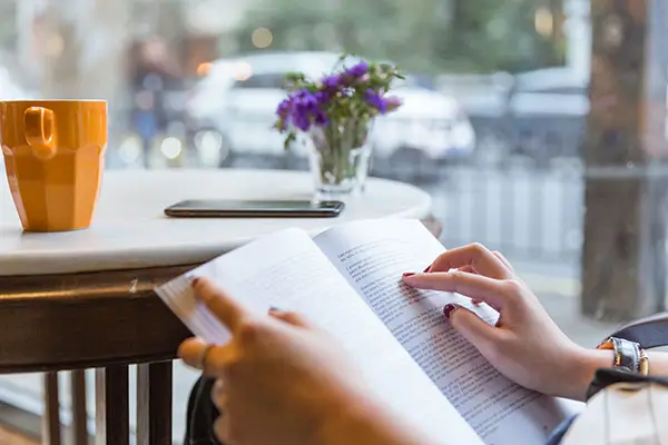 没学历了怎么生活的